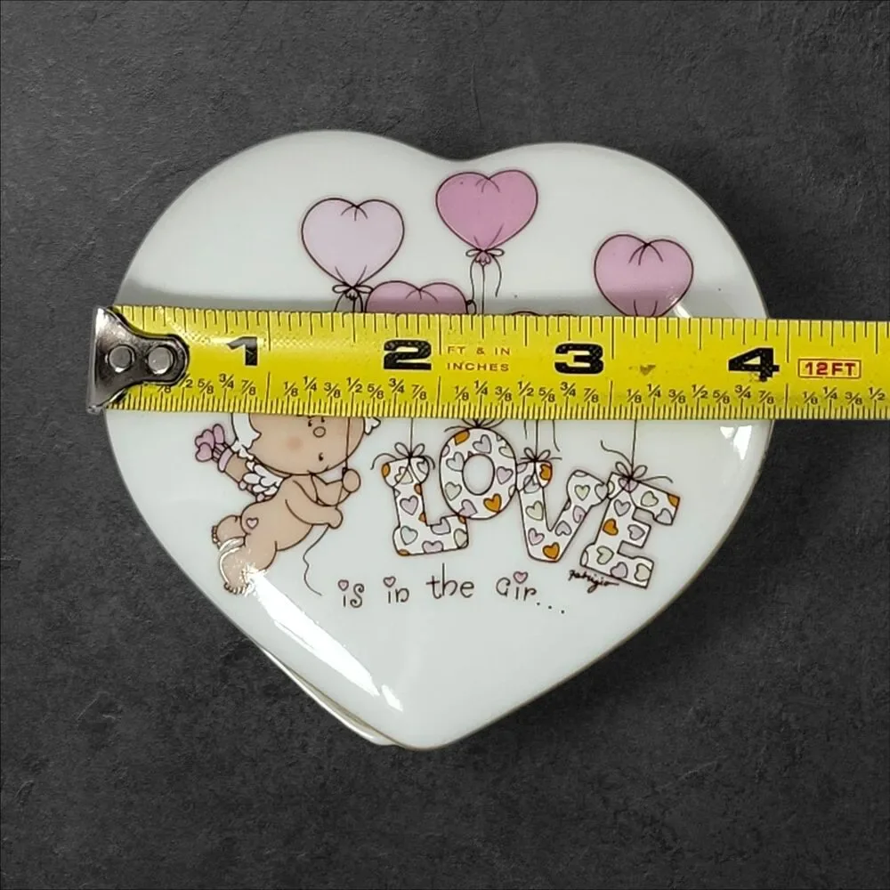 Vintage Bumpkins George Good Porcelain Trinket Box Cupid Heart Love In The Air